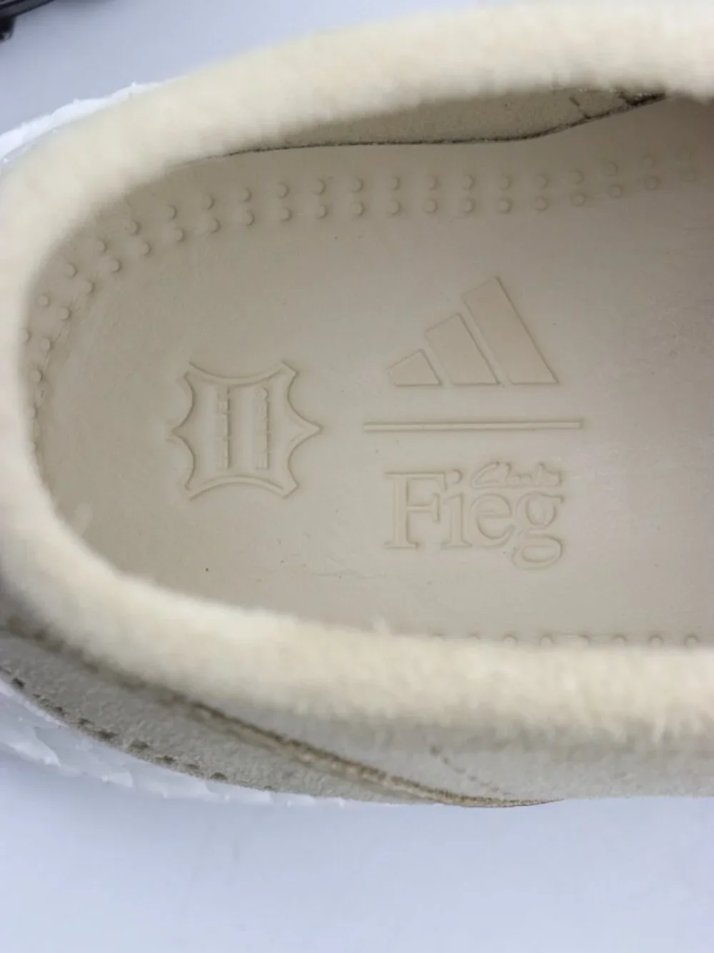 Adidas x Ronnie Fieg Kith x Clarks Wallabees Ultra Boost Men's 13 Suede Shoes